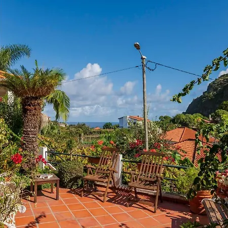 カントリーハウス Casa Dos Tercos By An Island