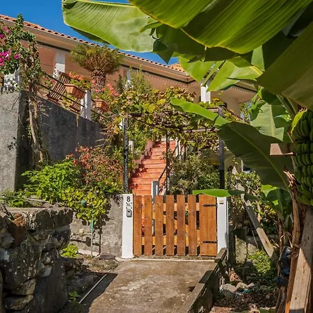 Country house Casa Dos Tercos By An Island *