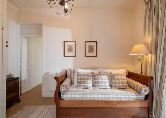 Casa Dos Tercos By An Island * São Vicente