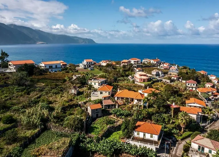 Casa Dos Tercos By An Island Venkovský dům