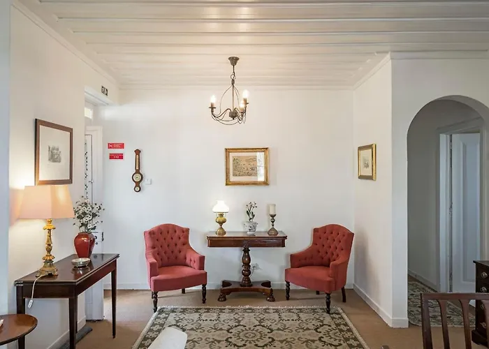 Casa Dos Tercos By An Island *