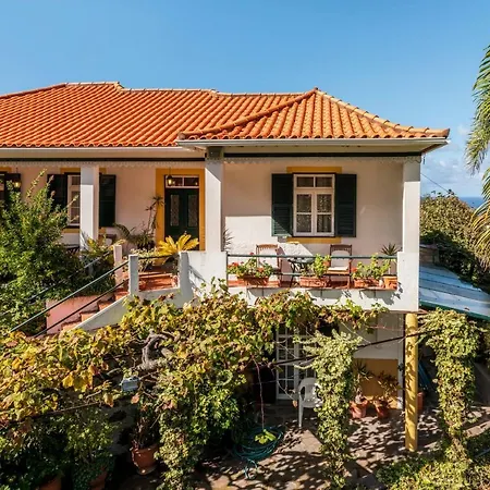 Casa Dos Tercos By An Island Летний дом *