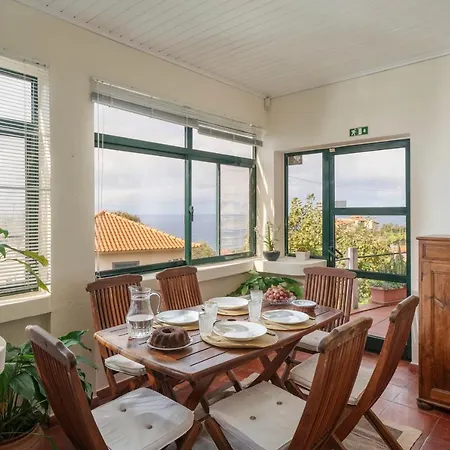 Casa Dos Tercos By An Island Летний дом *